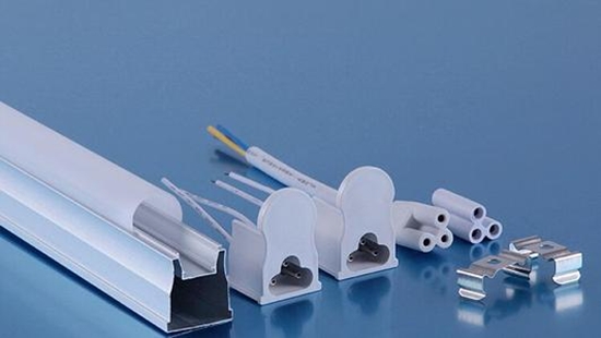 燈具配件進(jìn)口報關(guān)流程以及費用，來看看吧！