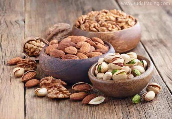 堅果進口如何走報關流程？堅果進口的三種貿易條款方式