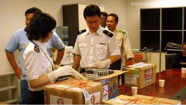 代購買的東西，為什么要選EMS清關？