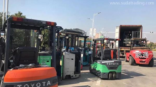 看過來！二手叉車進口報關(guān)清關(guān)流程解析